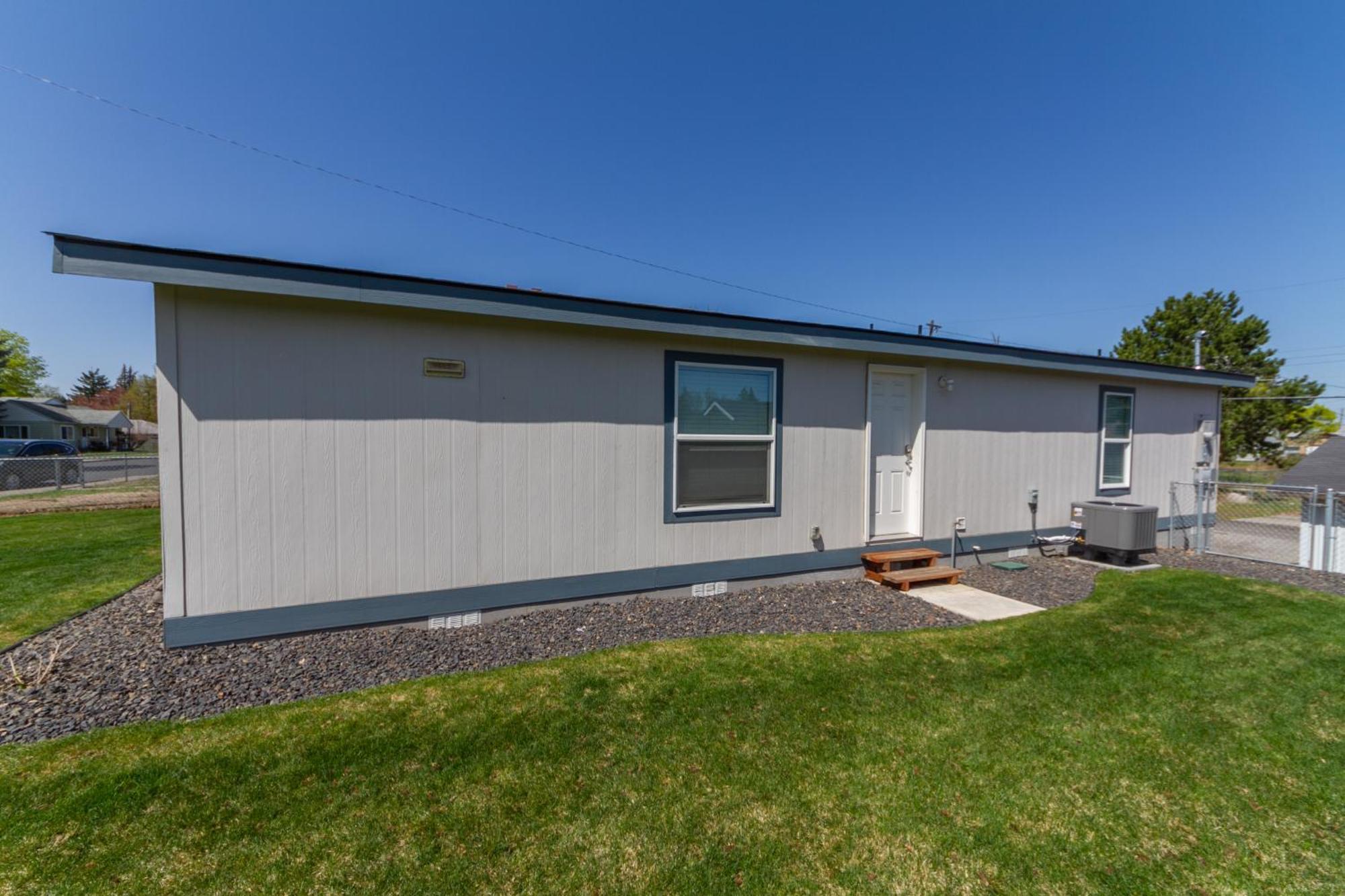 Cute And Cozy 3 Bed 2 Bath Home In North Spokane Kültér fotó